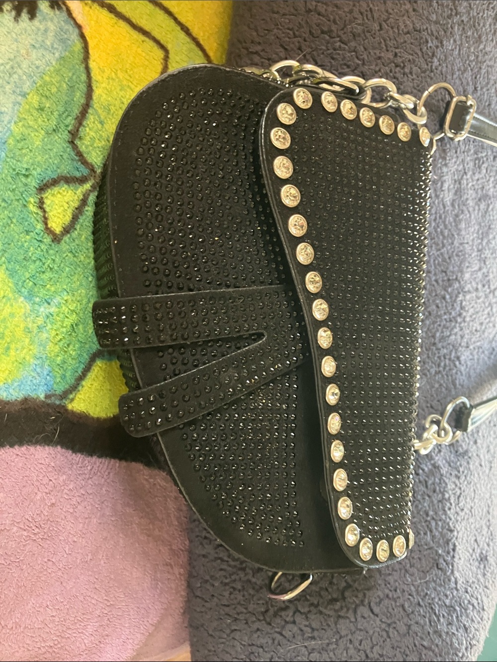 Black Crystal-Embellished Women’s Crossbody Bag with Chain Strap